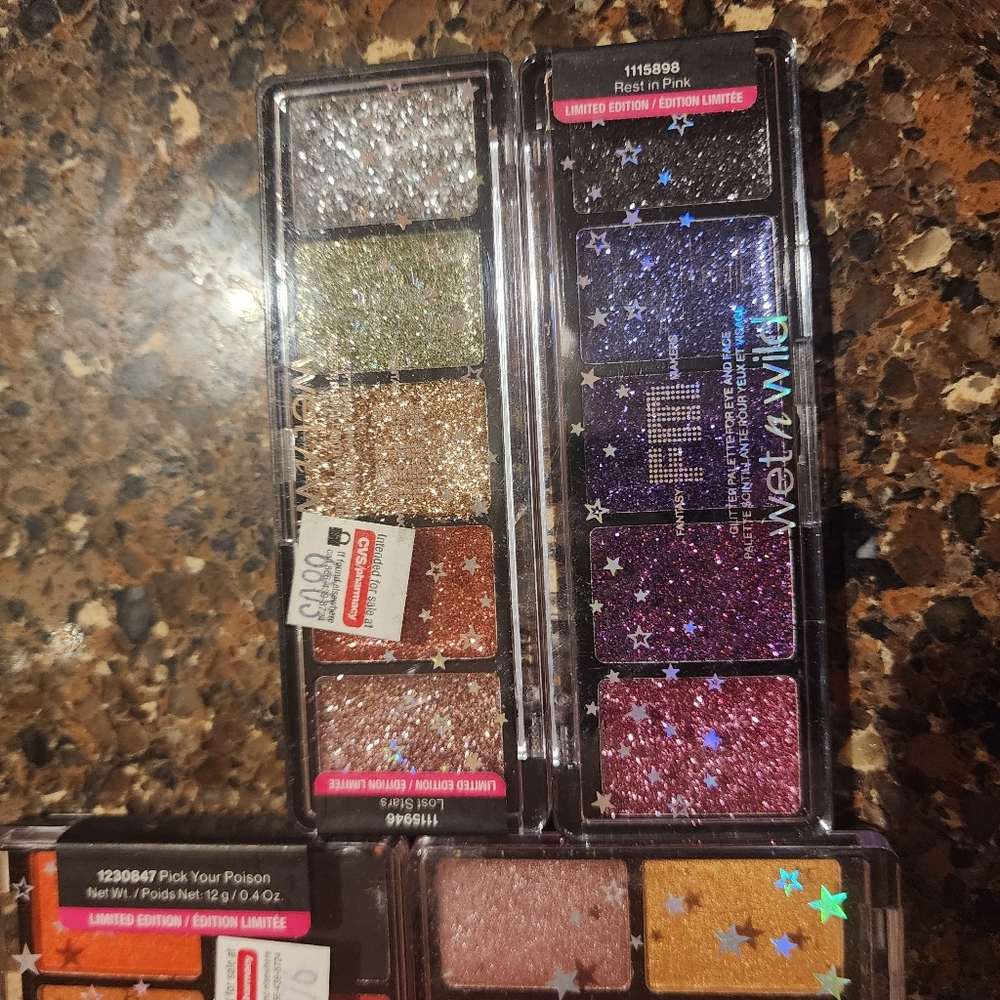 FM Makeup Bundle - Picture 3 of 3